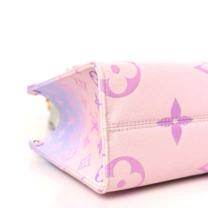 Louis Vuitton Monogram Giant Spring In The City Onthego PM Sunrise Pastel 7 of 9