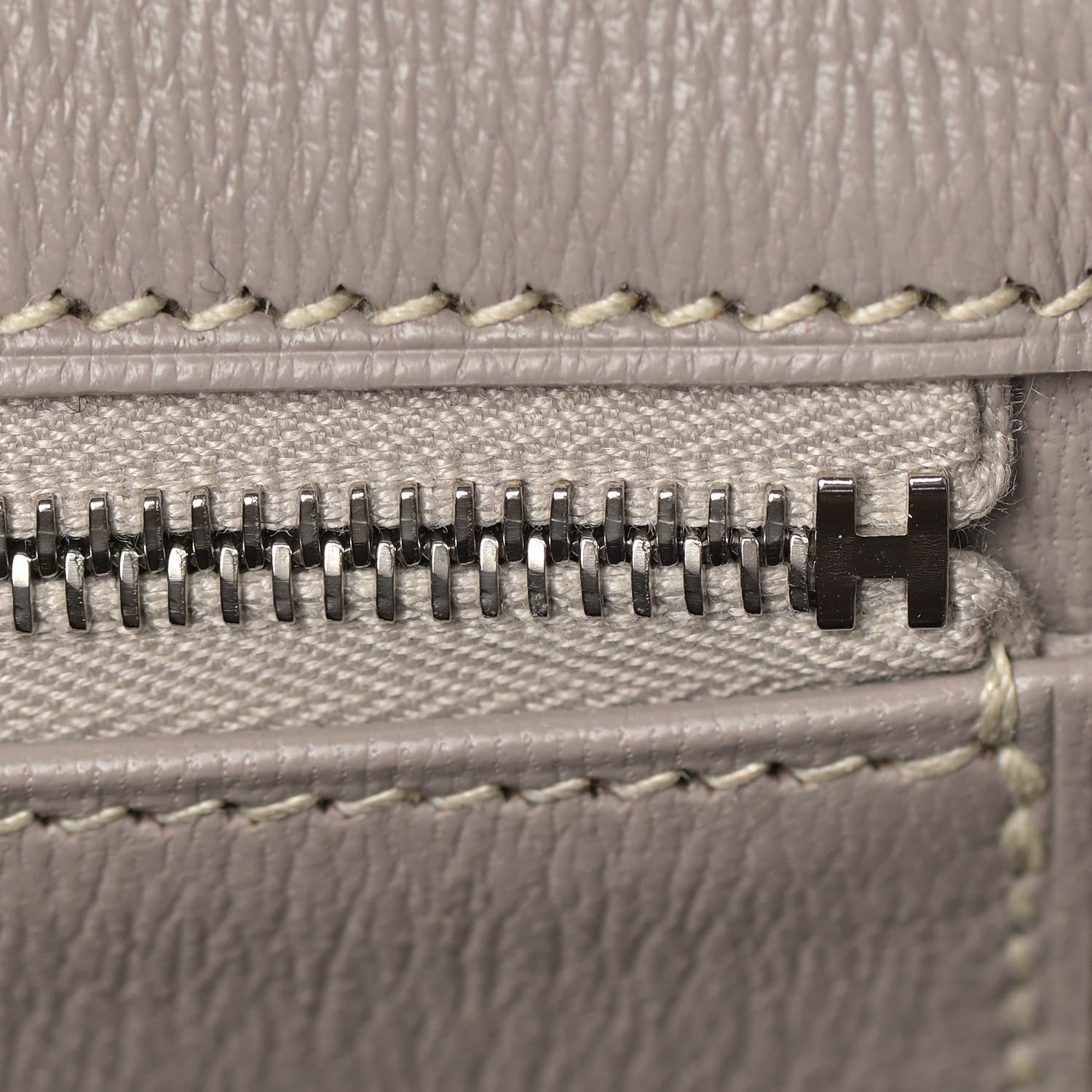 Hermes Matte Niloticus Crocodile Himalaya Birkin 25 Blanc 19 of 31