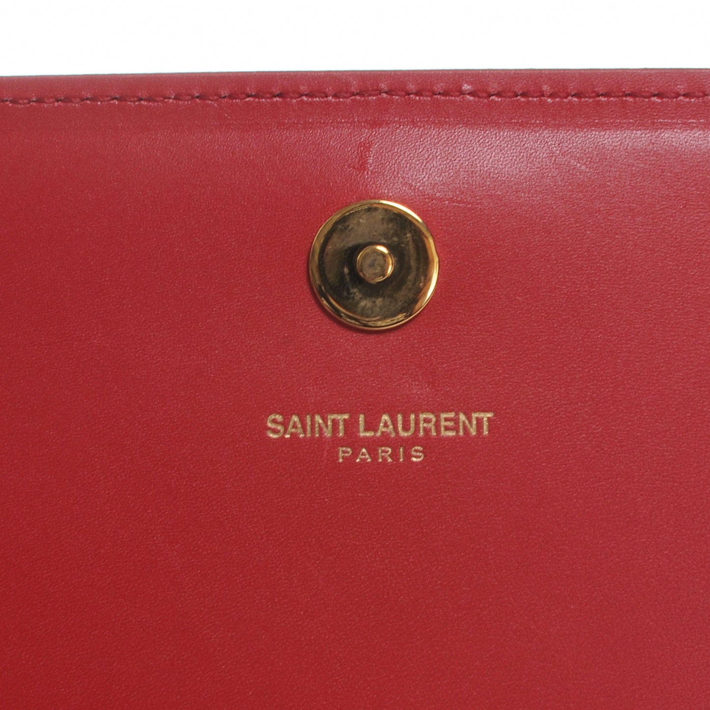 Leather Cassandre Clutch Red
