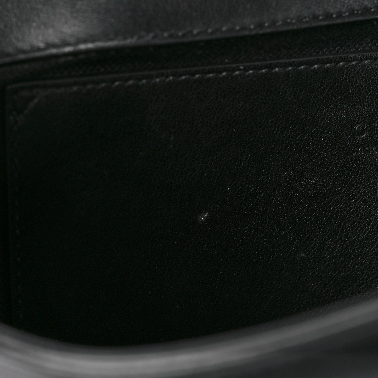 Calfskin Matelasse Monochrome Mini GG Marmont Shoulder Bag Black