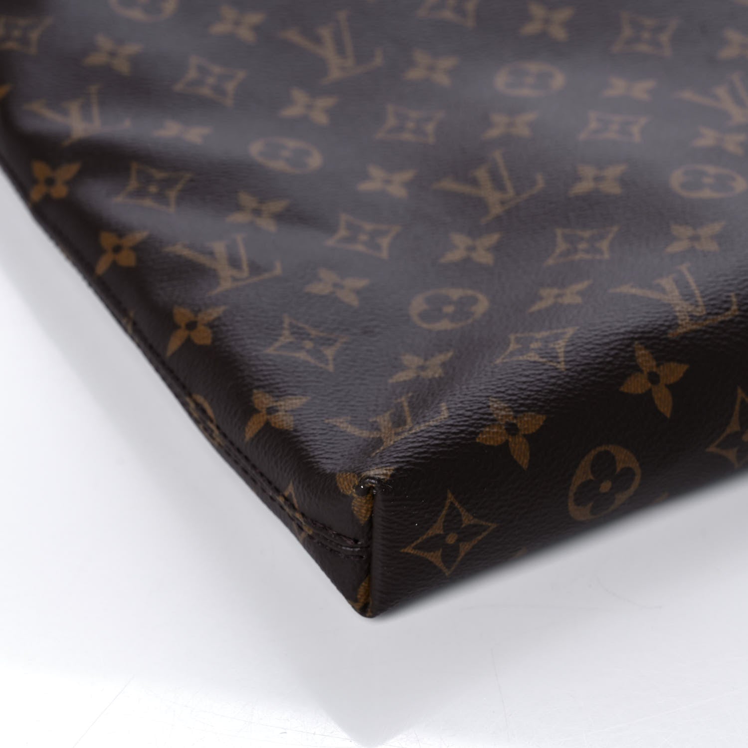 Louis Vuitton Monogram Carry It 6 of 8
