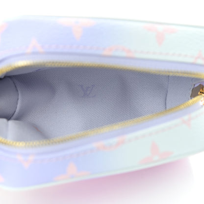 Louis Vuitton Monogram Giant Spring In The City Wapity Case Sunrise Pastel 4 of 5