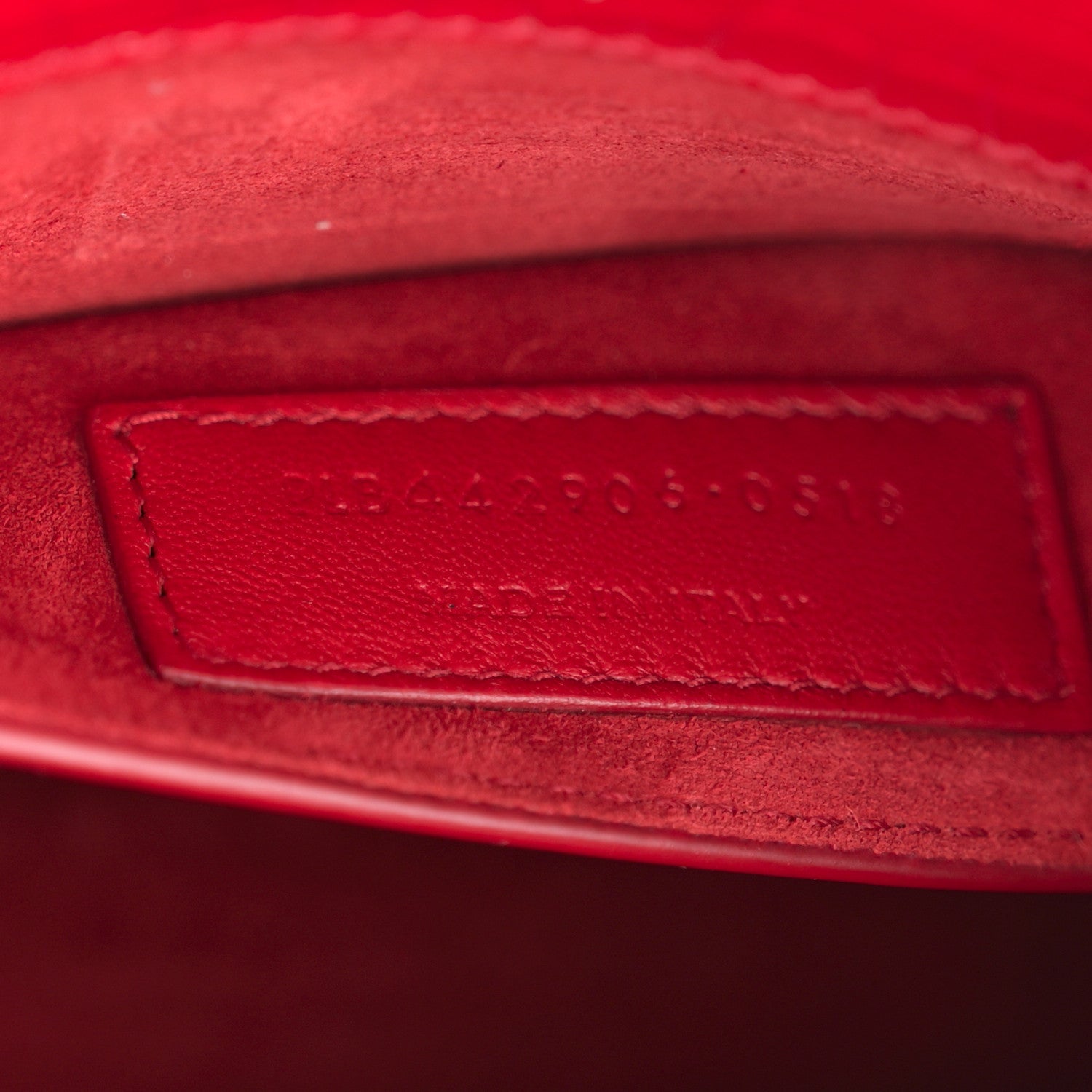 Saint Laurent Calfskin Crocodile Embossed Medium Monogram Sunset Sunset Rouge Eros 7 of 10