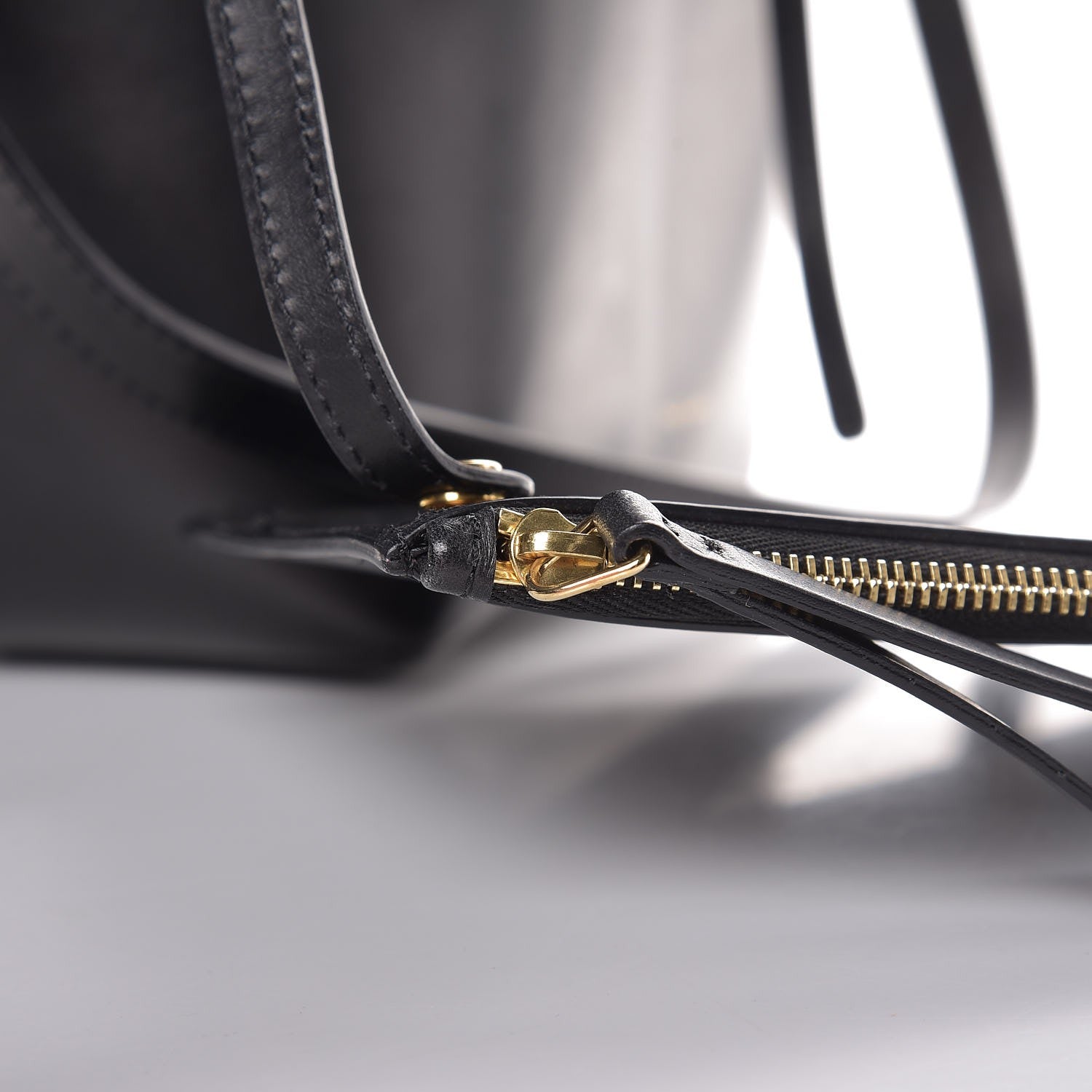 Mansur Gavriel Vegetable Tanned Calfskin Bucket Bag Black Flamma 16 of 22