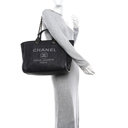 Chanel Woven Straw Raffia Medium Deauville Tote Black 2 of 10