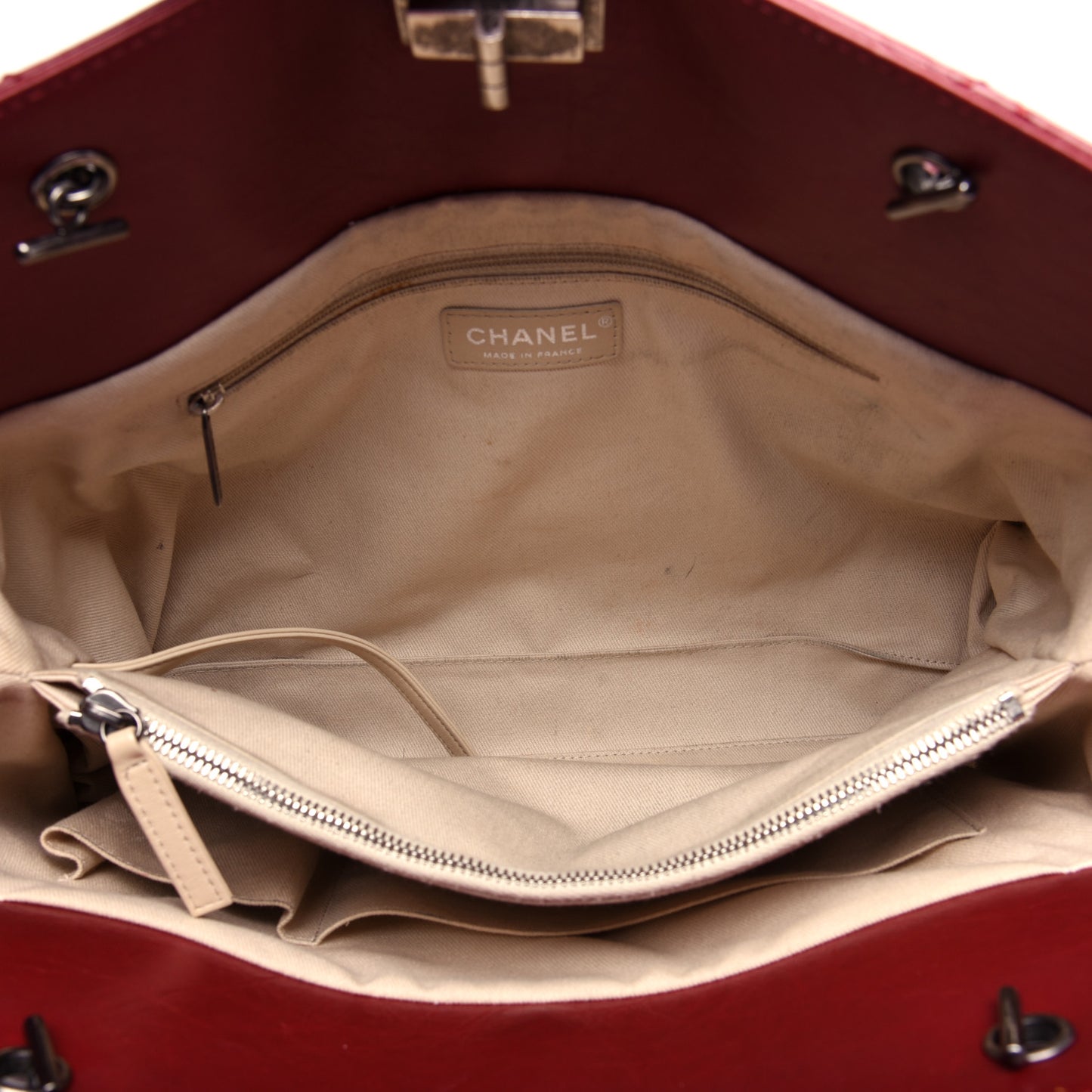 Aged Calfskin Quilted Reissue 2.55 Tote Red