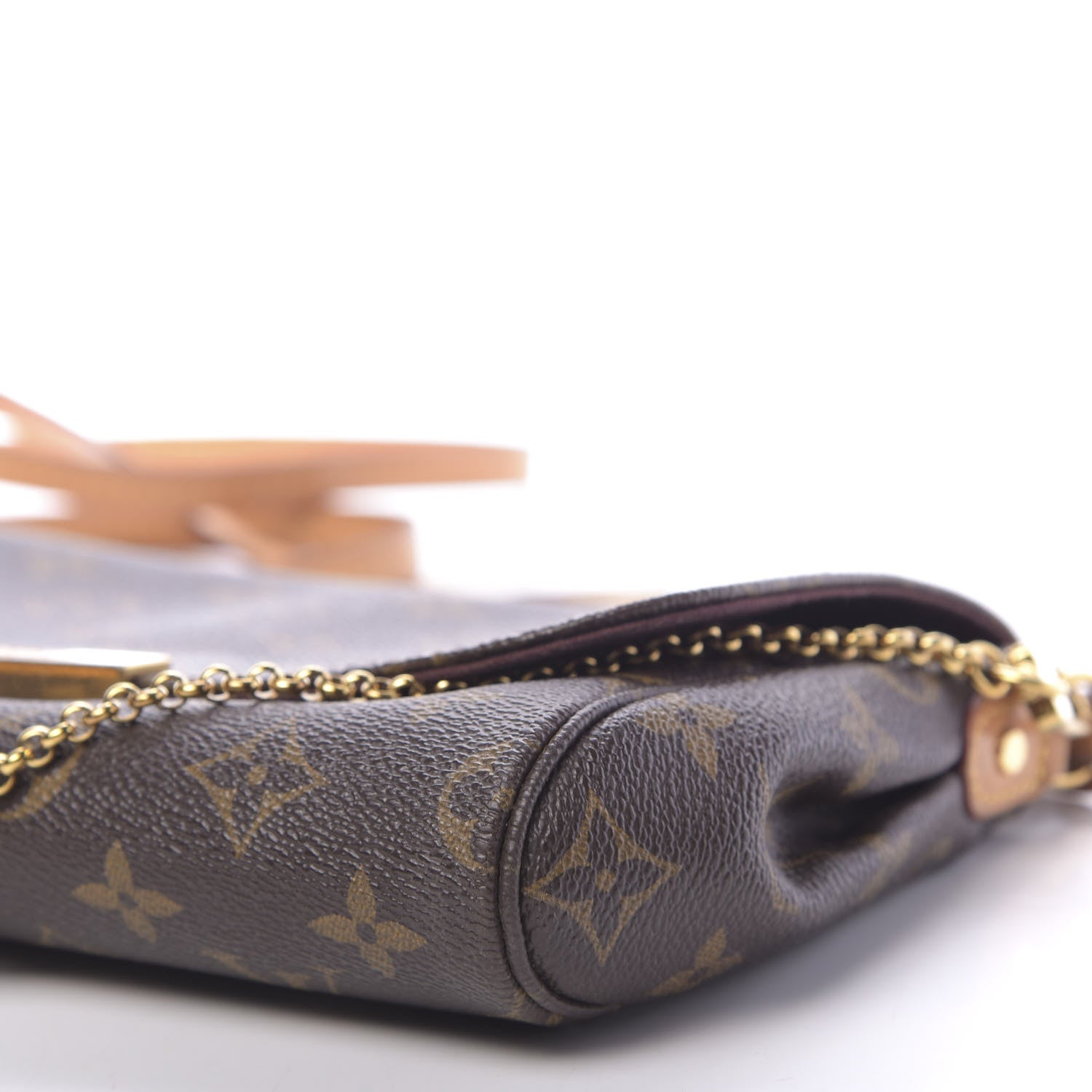 Louis Vuitton Monogram Favorite MM 7 of 15