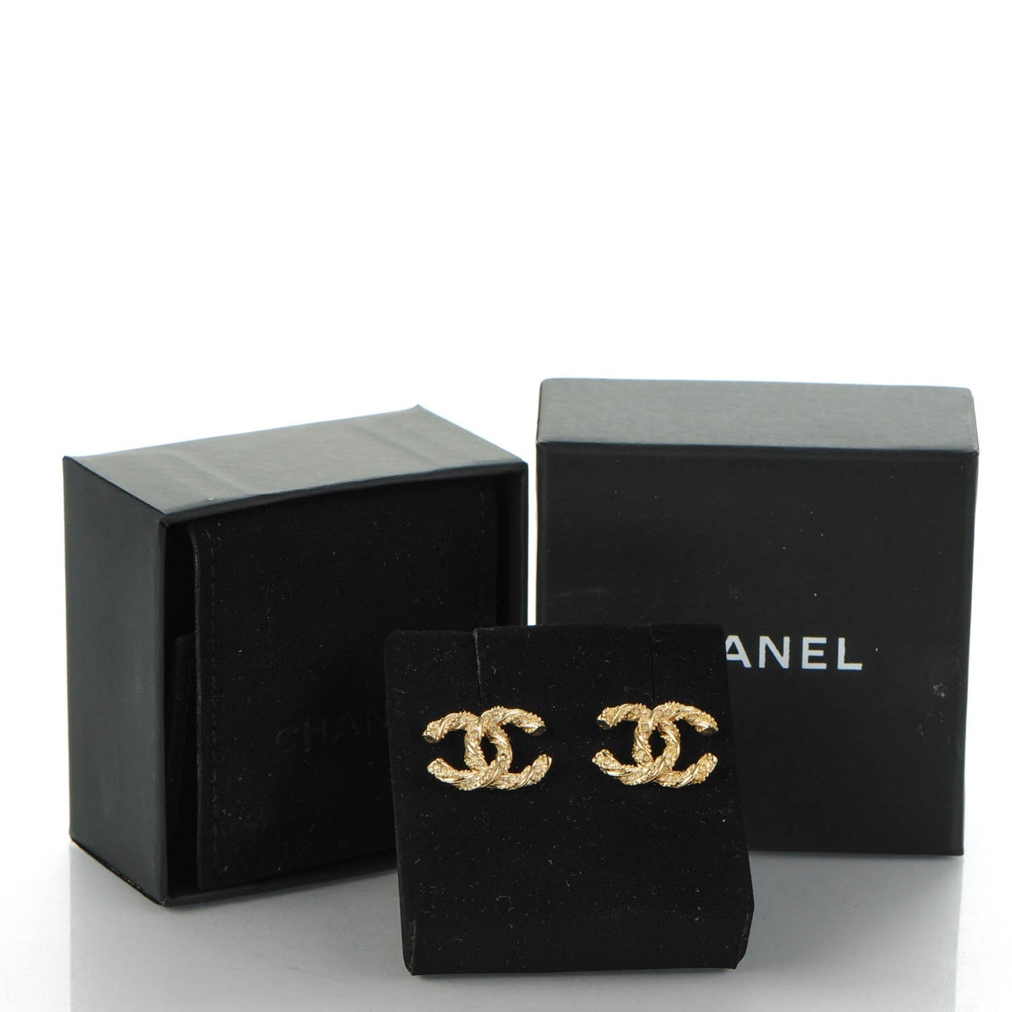 Crystal Twisted CC Earrings Gold