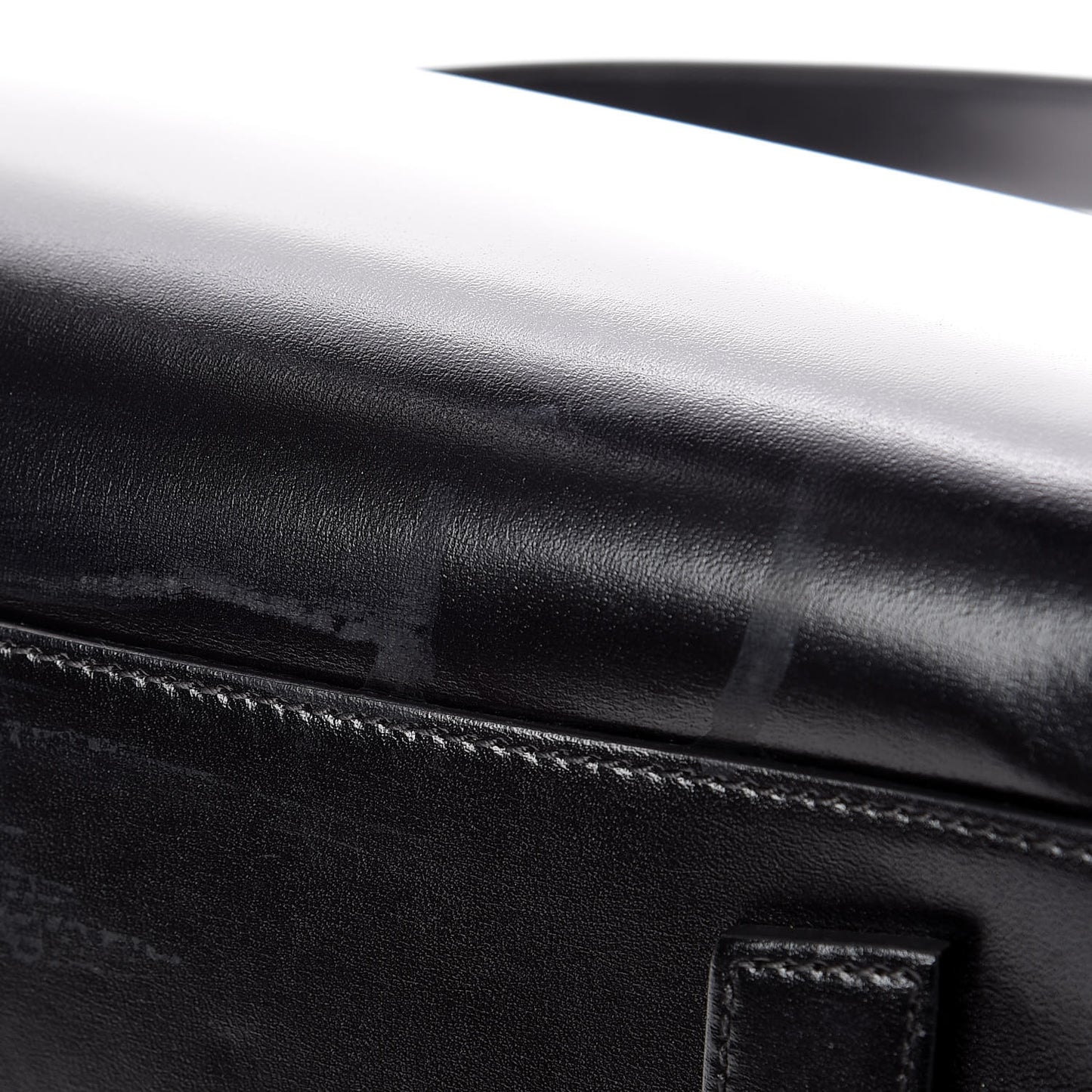 Shiny Lord Calfskin Medium Antigona Black
