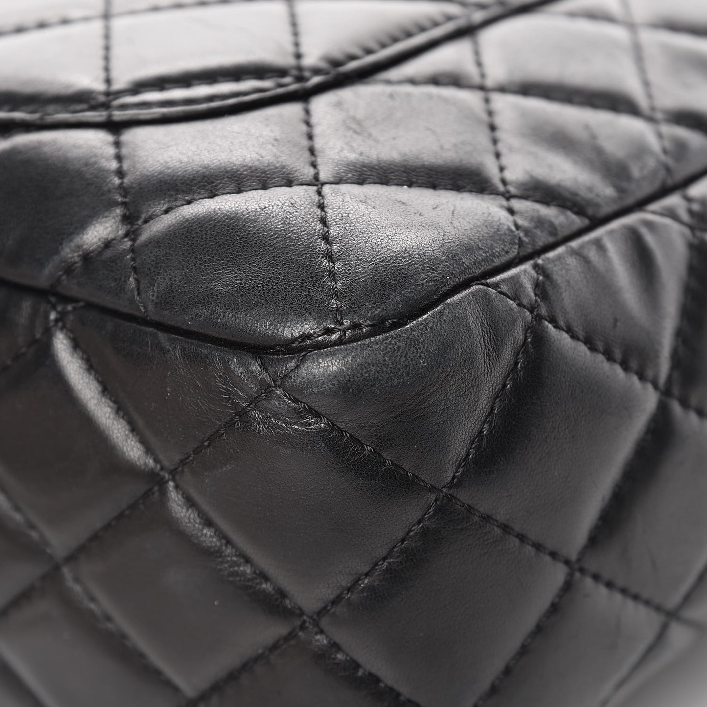 Lambskin Quilted Large Camera Case Black