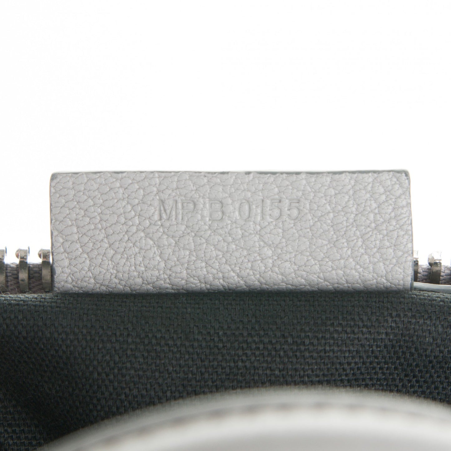 Sugar Goatskin Medium Antigona Pearl Grey