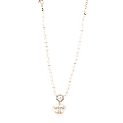 Chanel Pearl Crystal CC Heart Short Necklace Pearly White Gold 1 of 7