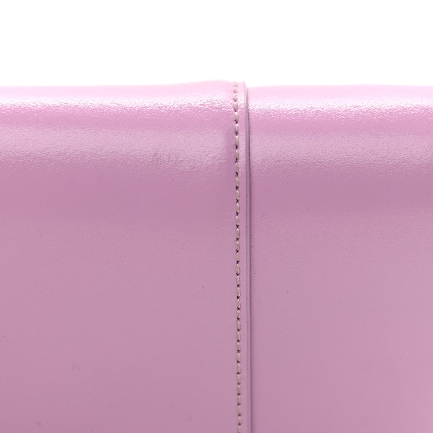 Shiny Box Calfskin Tonal B Hourglass Chain Bag Liliac