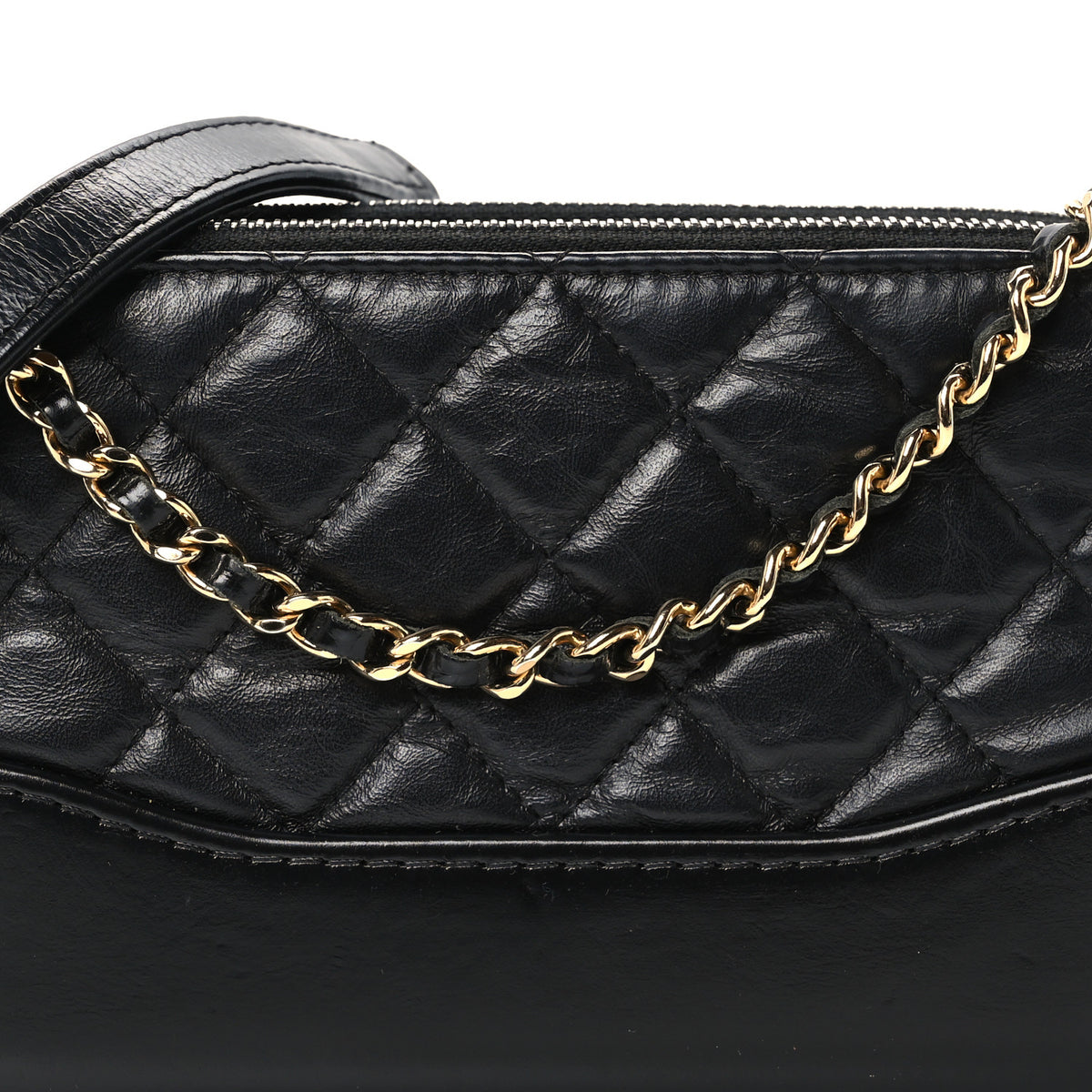 Aged Calfskin Quilted Small Gabrielle Clutch With Chain Black