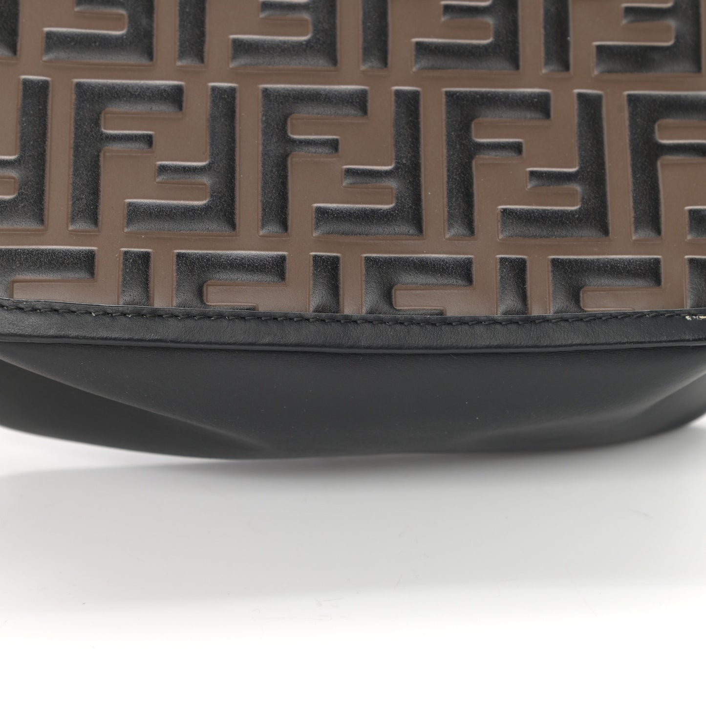 Vitello Century Bi-Color FF 1974 Embossed Mini Camera Case Maya Black