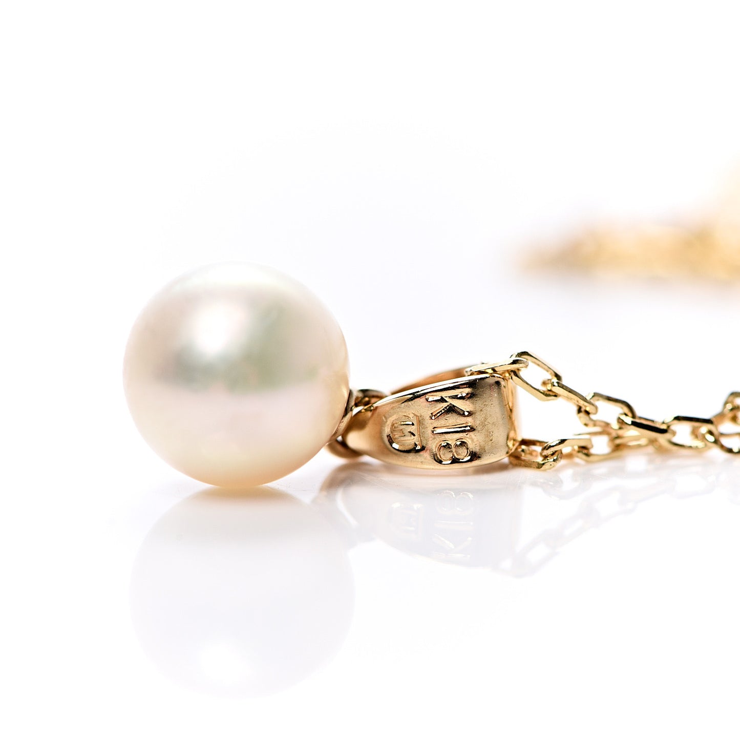 18K Yellow Gold Akoya Pearl 6mm Pendant Necklace
