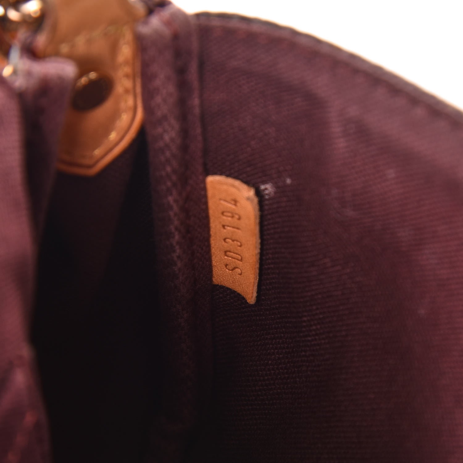 Louis Vuitton Monogram Favorite PM 7 of 12