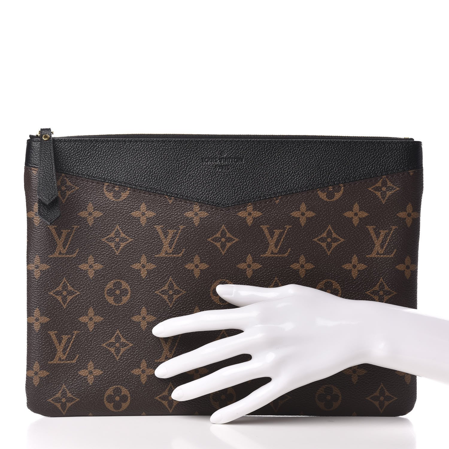 Louis Vuitton Monogram Daily Pouch Black 2 of 8