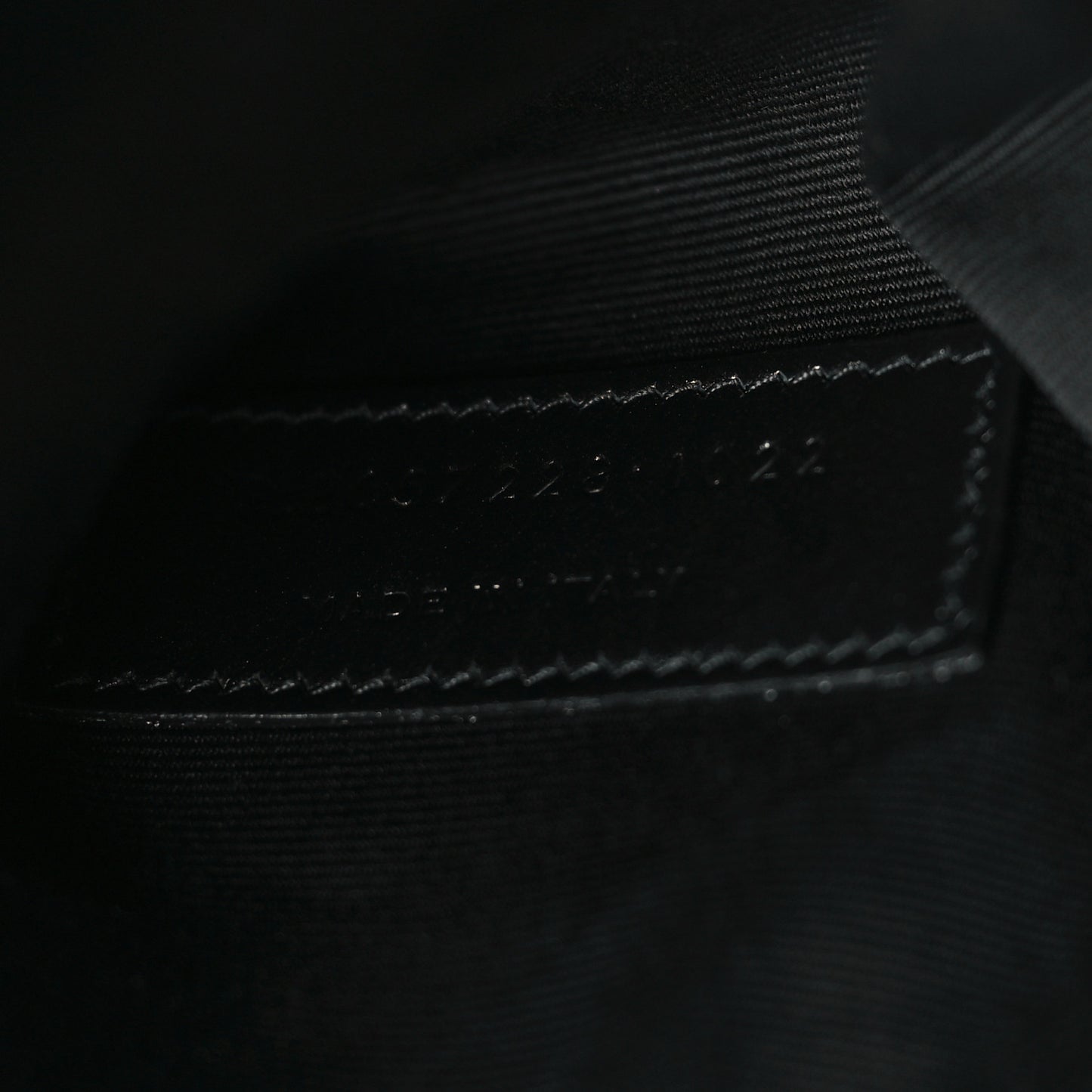 Smooth Calfskin Le 5 A 7 Hobo Black