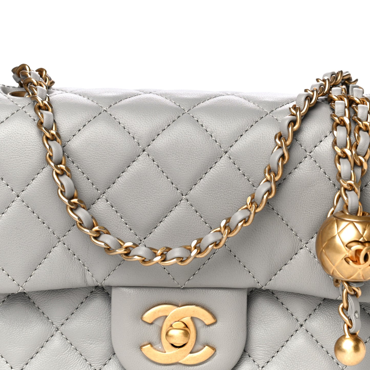 Lambskin Quilted Mini Pearl Crush Flap Light Grey