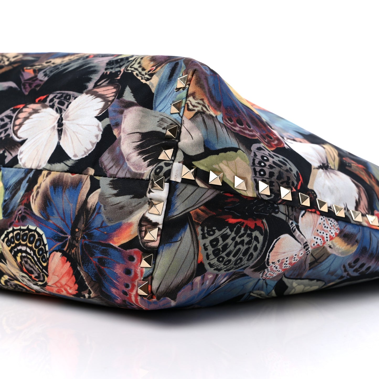 Canvas Camubutterfly Rockstud Crossbody Tote Multicolor