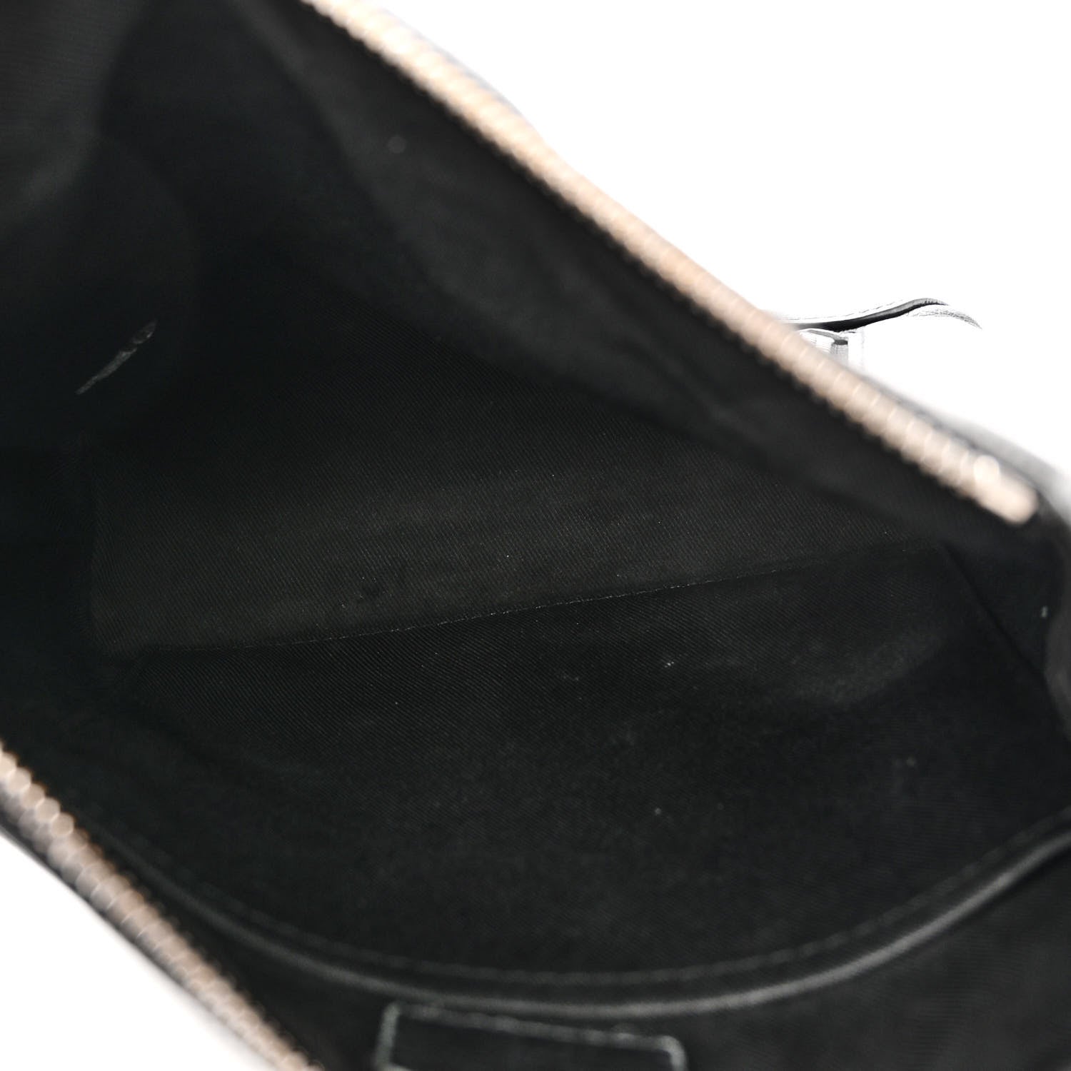 Louis Vuitton Damier Infini Discovery Messenger BB Onyx 5 of 11