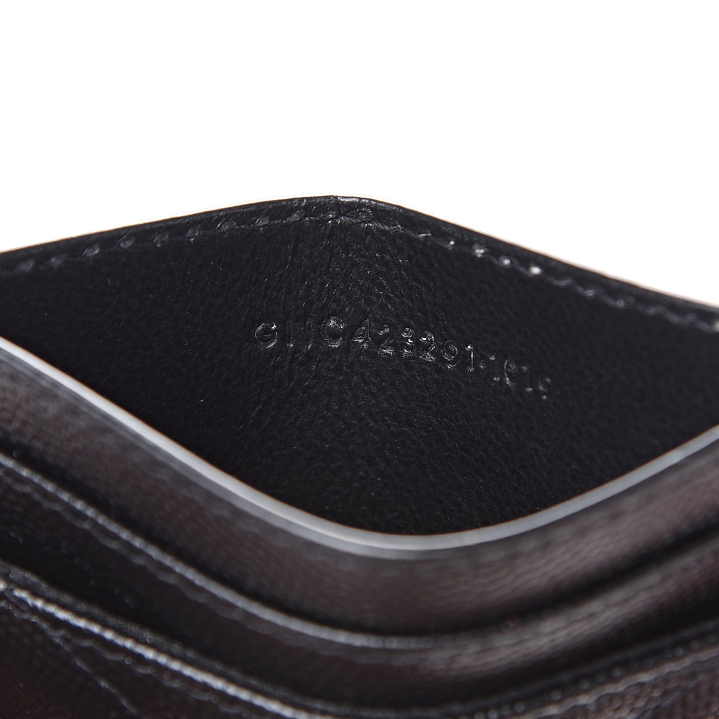 Grain De Poudre Matelasse Chevron Monogram Credit Card Case Black