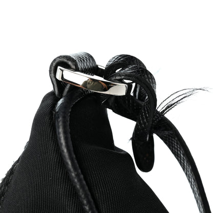 Prada Nylon Re-Edition 2005 Shoulder Bag Black 11 of 12