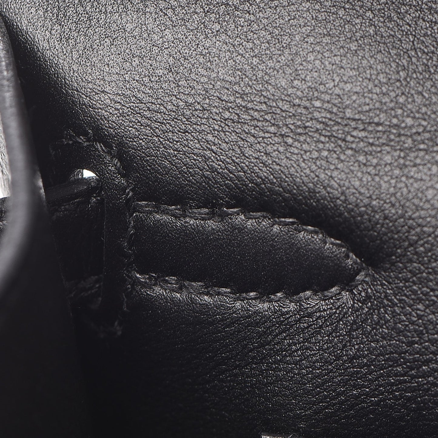 Swift Kelly Pochette Clutch Black