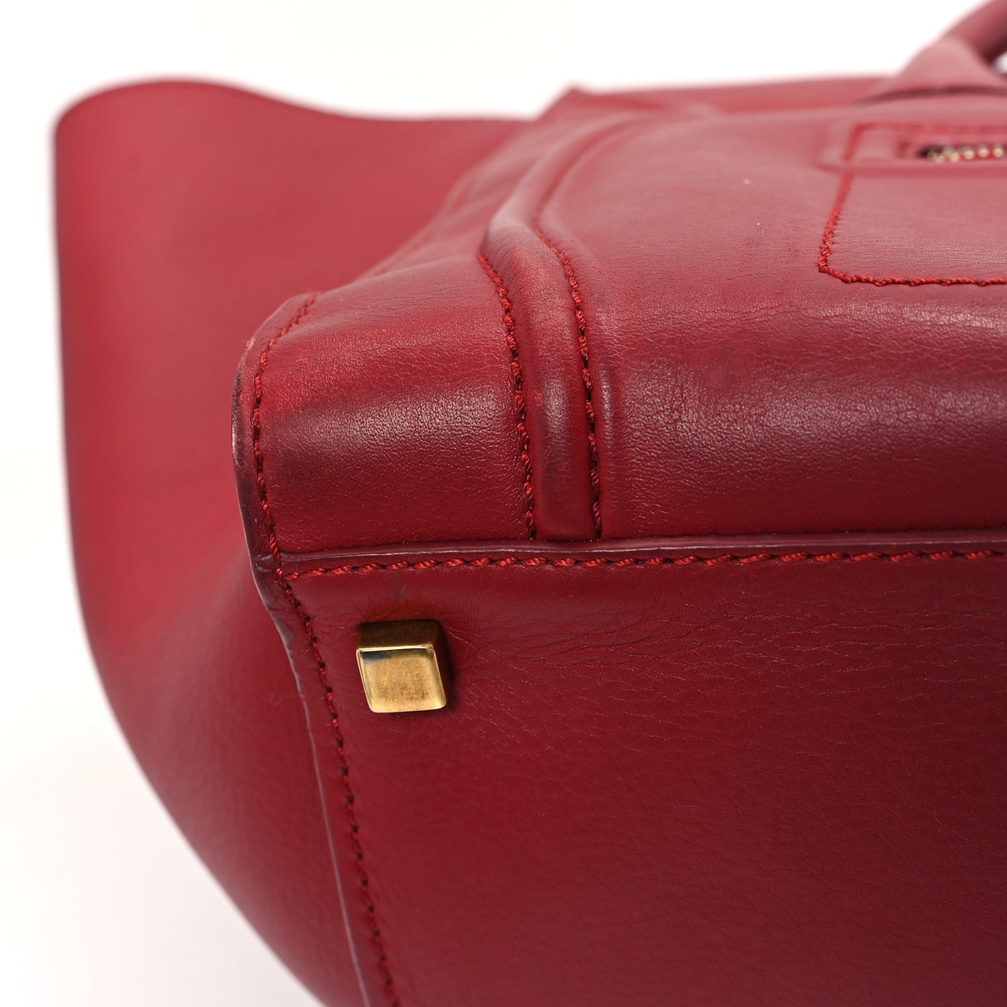 Supple Calfskin Medium Phantom Luggage Red