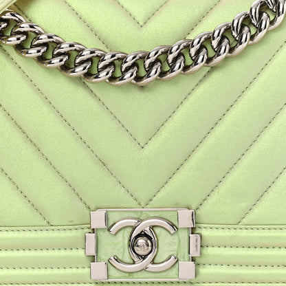 Chanel Iridescent Lambskin Chevron Quilted Medium Boy Flap Green 8 of 17