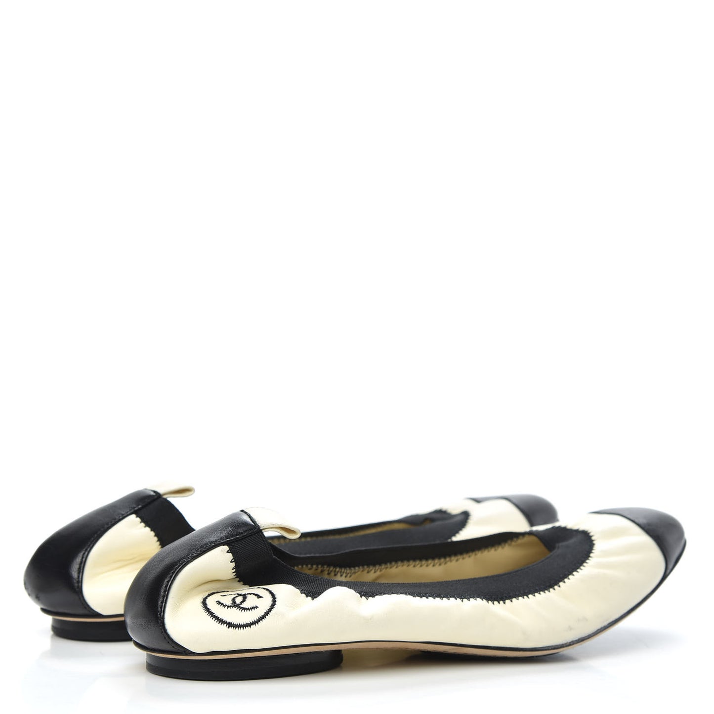 Lambskin CC Elastic Cap Toe Ballerina Flats 37 Off White Black