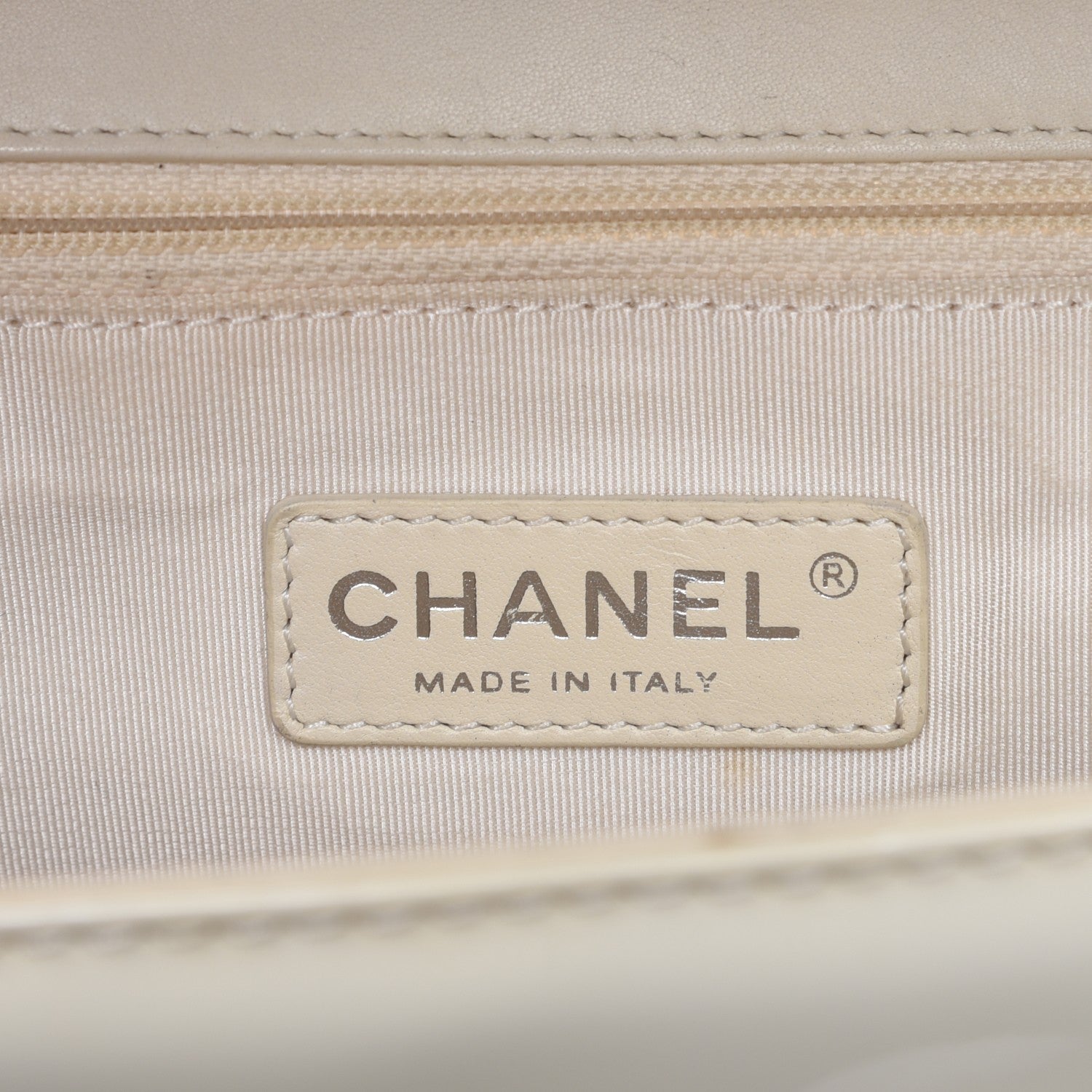Chanel Patent Quilted Large Boy Flap White 8 of 9