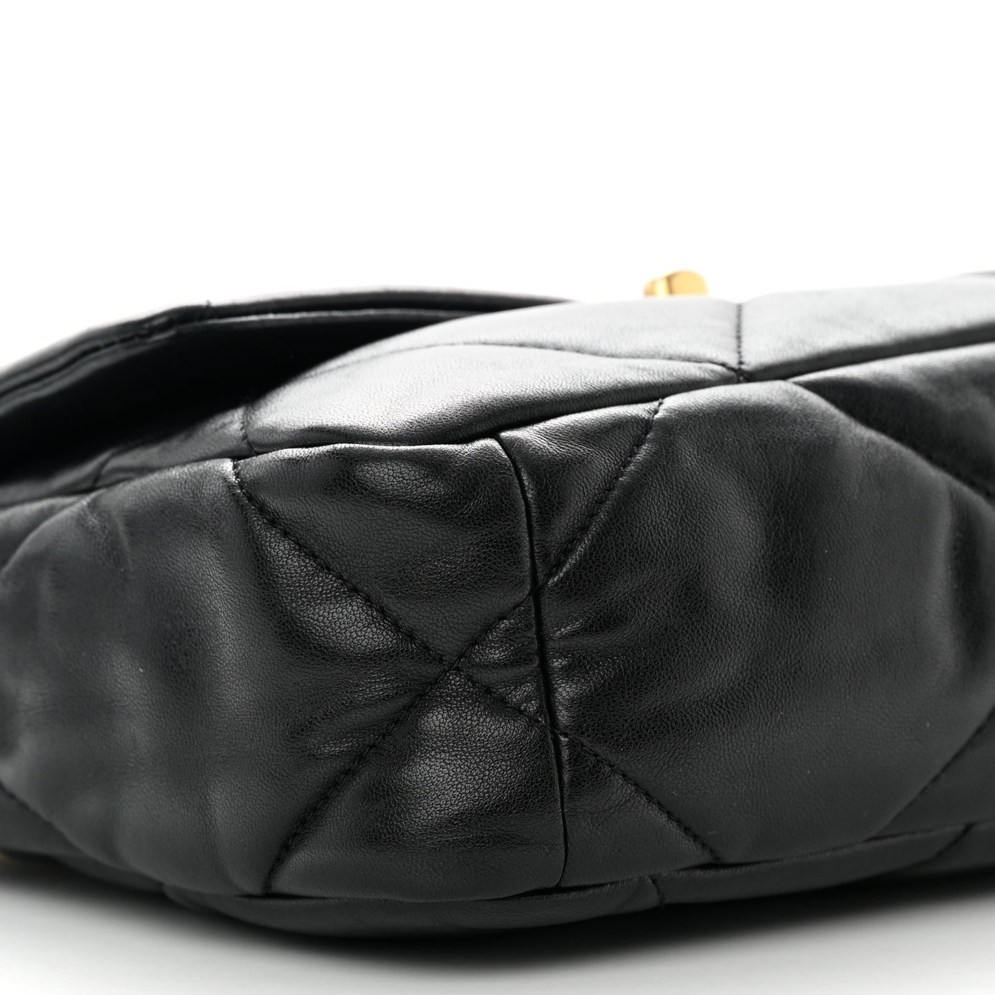 Lambskin Quilted Medium Chanel 19 Flap Black