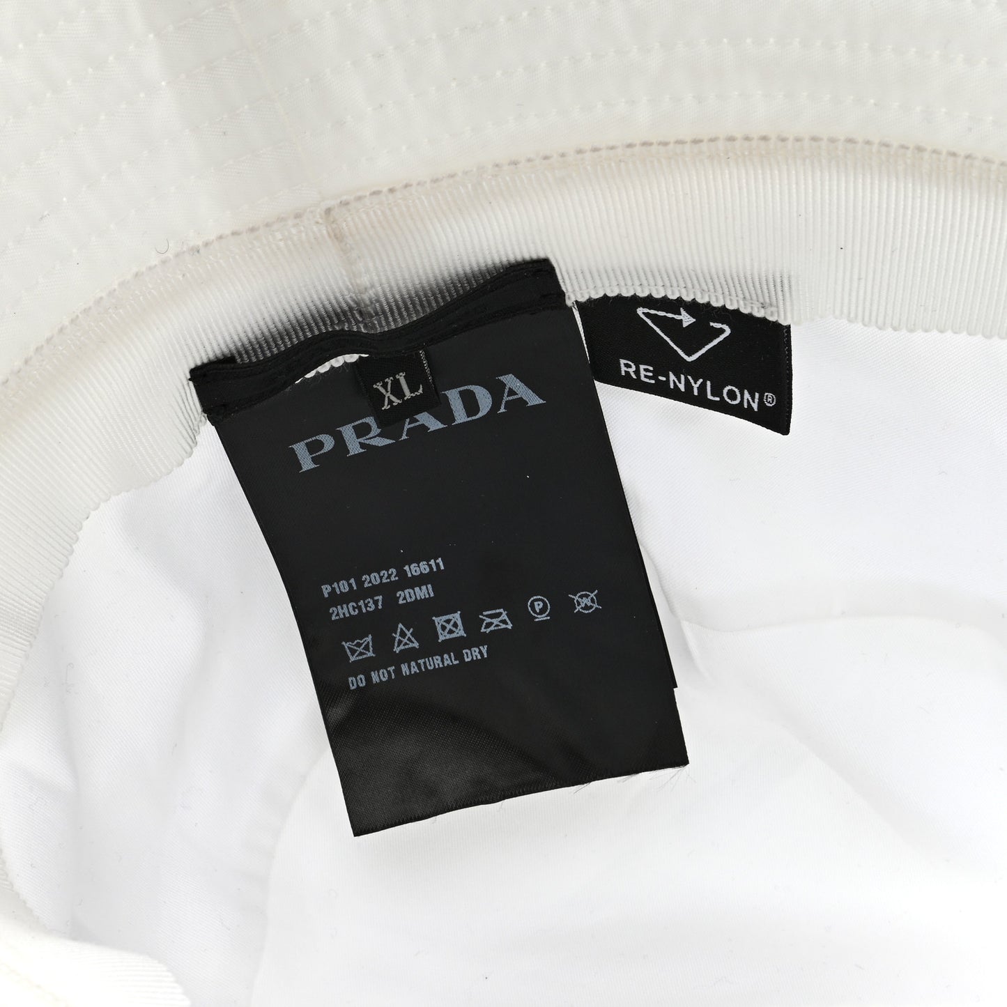 Re-Nylon Metal Triangle Logo Mens Bucket Hat XL White