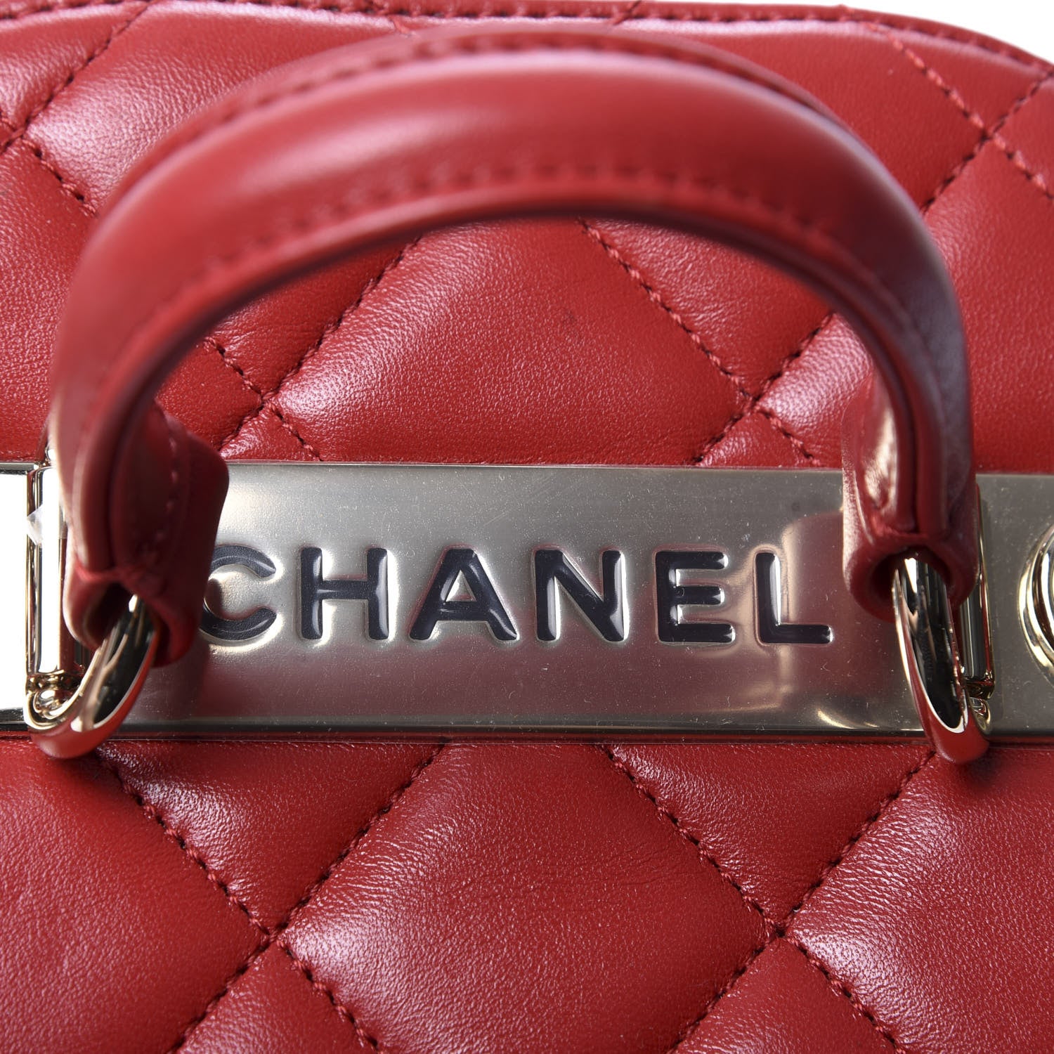 Chanel Lambskin Quilted Trendy Vanity Case Red 7 of 10