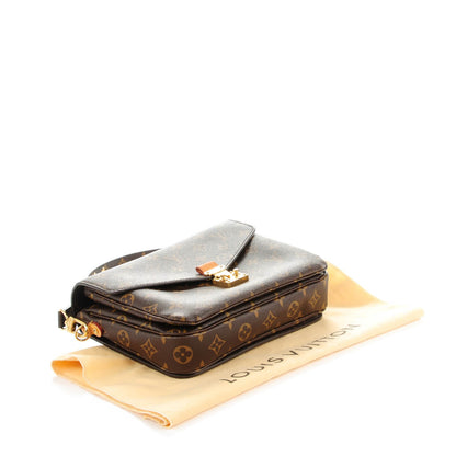 Louis Vuitton Monogram Pochette Metis 4 of 7