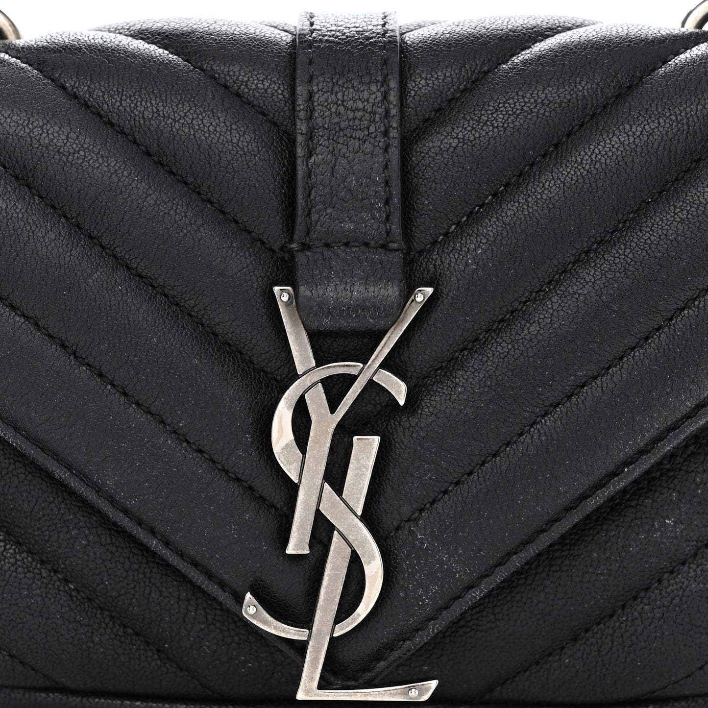 Sheepskin Matelasse Chevron Monogram College Chain Wallet Black