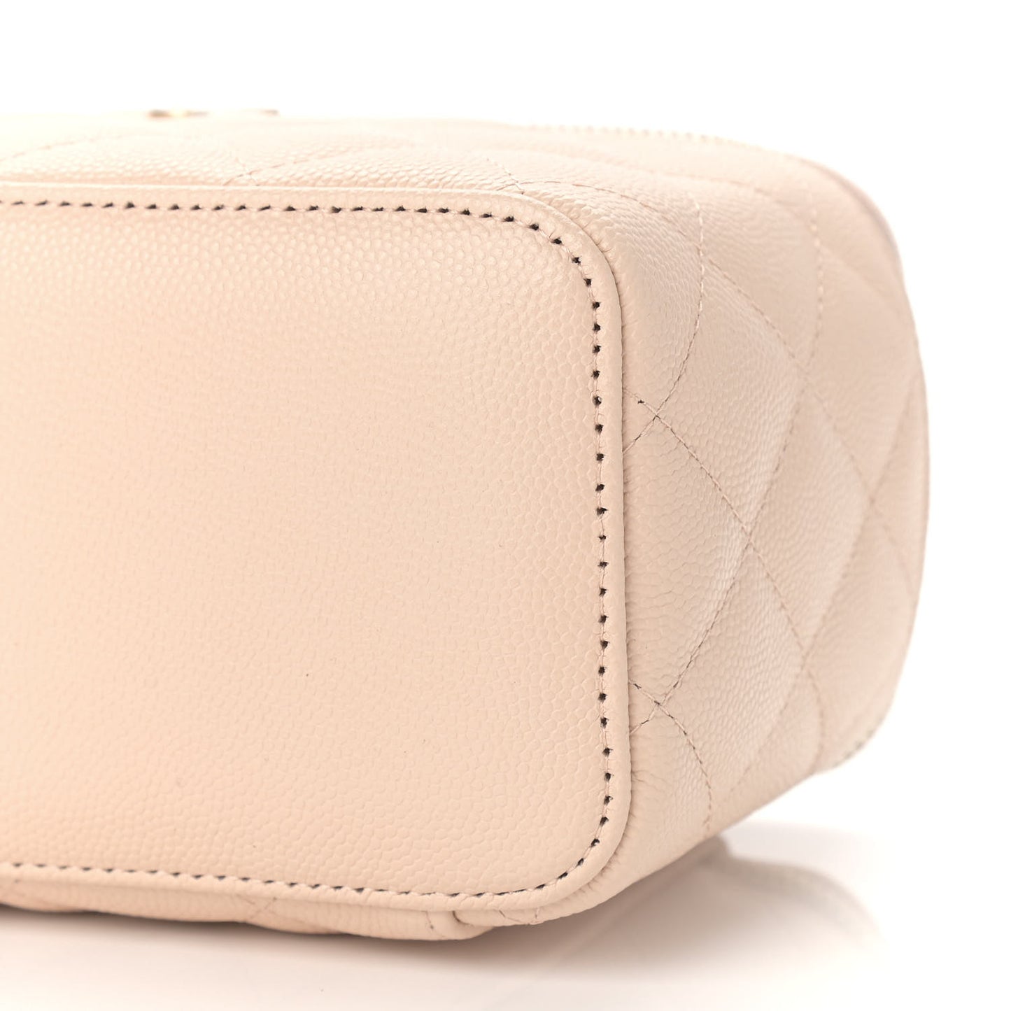 Caviar Quilted Small Vanity Case With Chain Light Beige