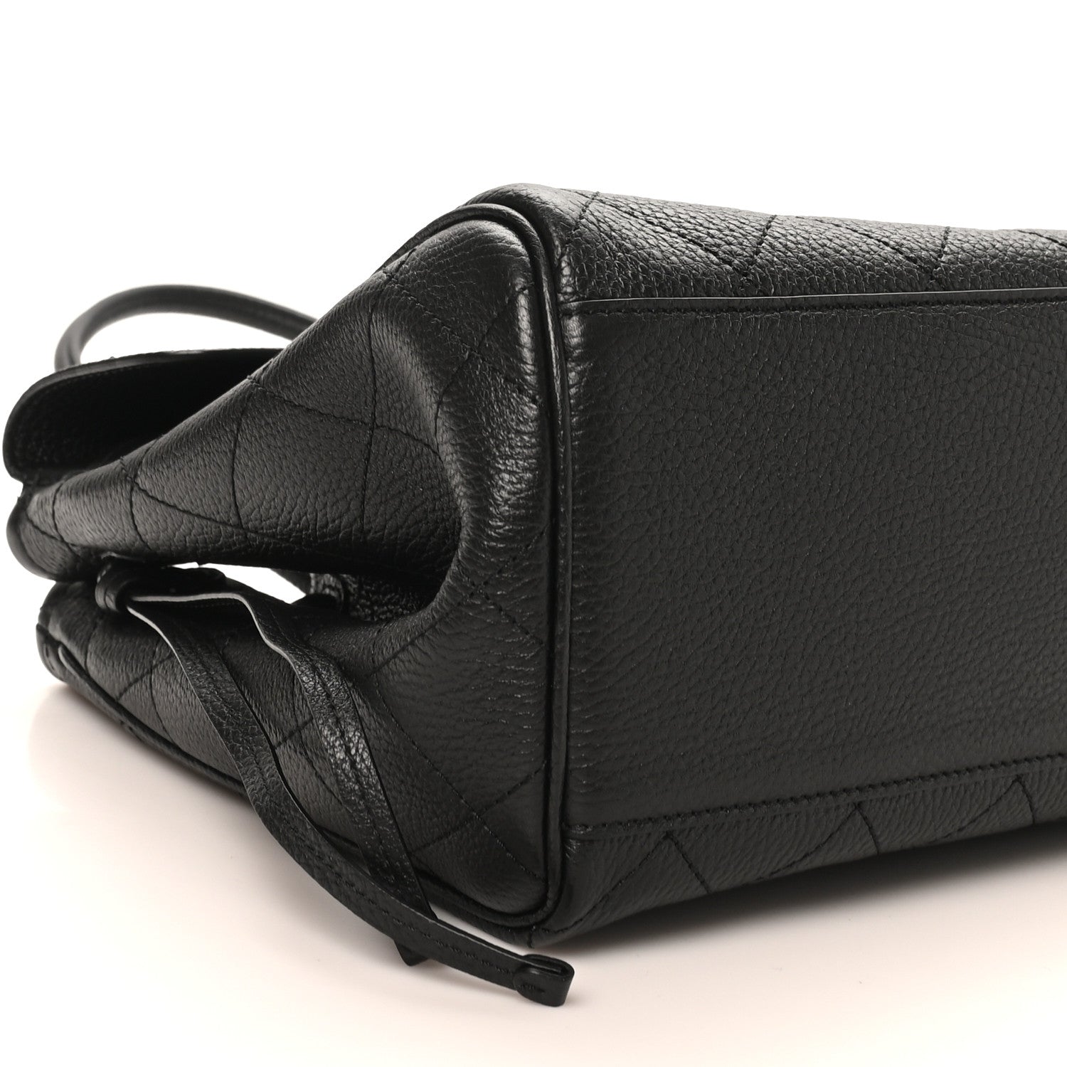 Chanel Grained Calfskin Stitched Urban Essentials Large Shopping Bag Black 15 of 21