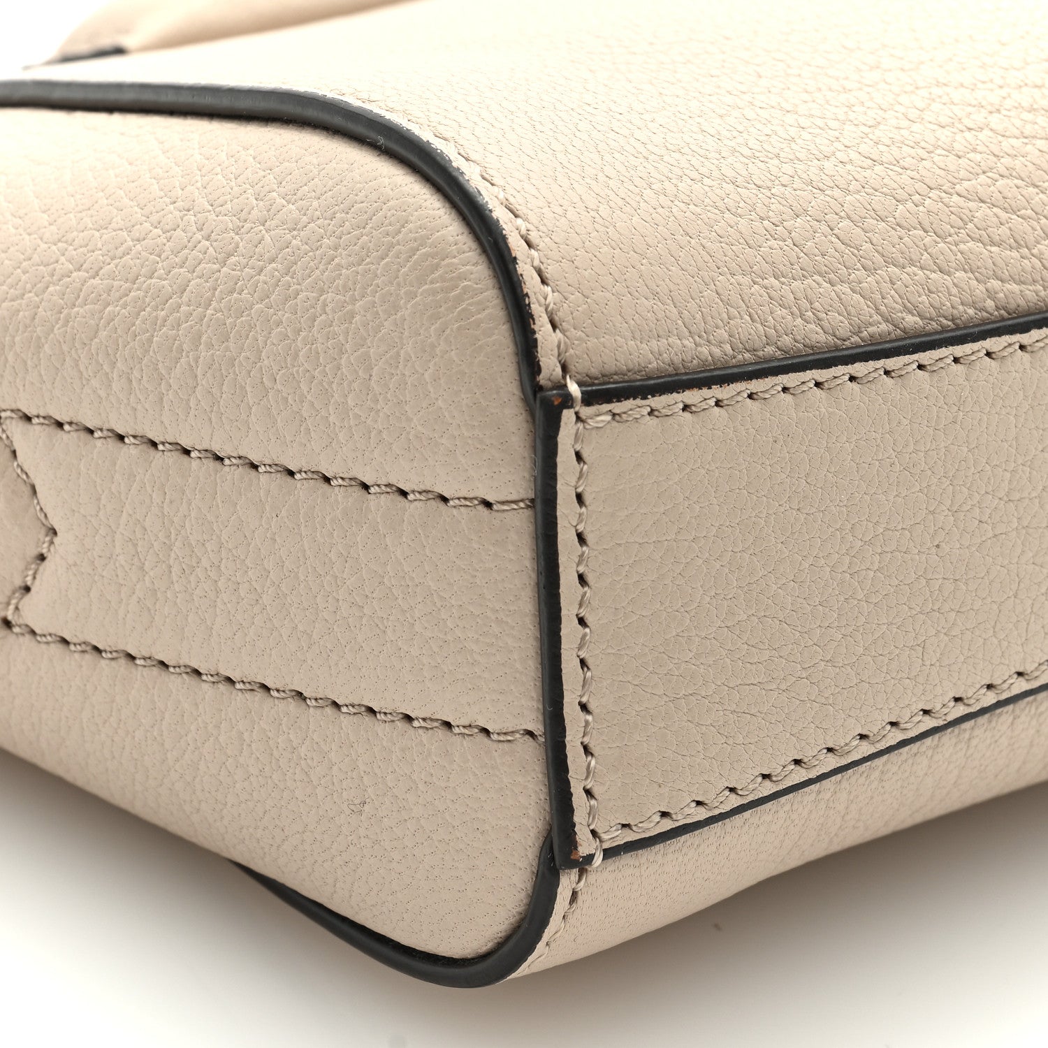 Givenchy Sugar Goatskin Nano Antigona Dune 7 of 8
