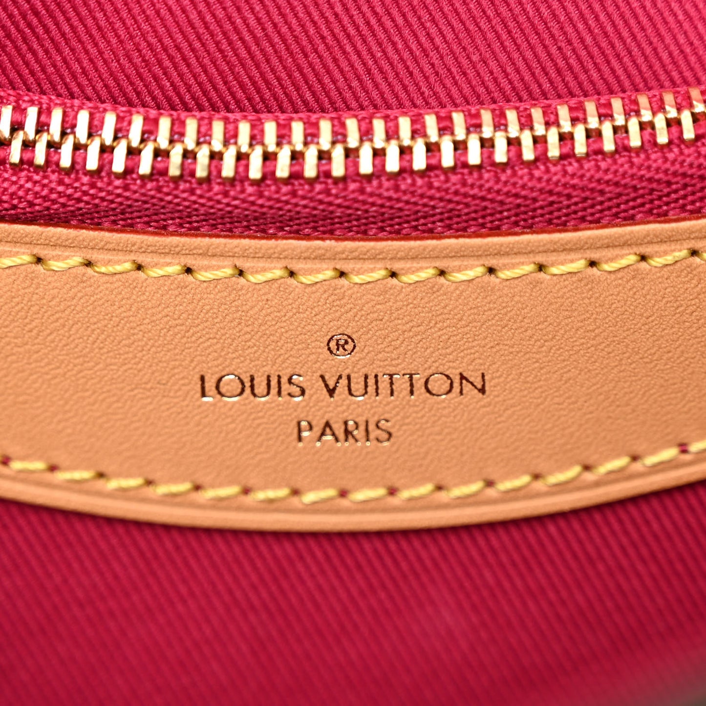 Monogram Diane Fuchsia