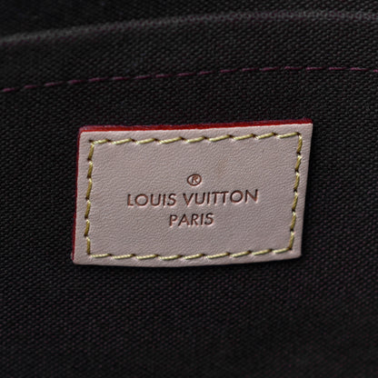 Louis Vuitton Monogram Favorite MM 6 of 14
