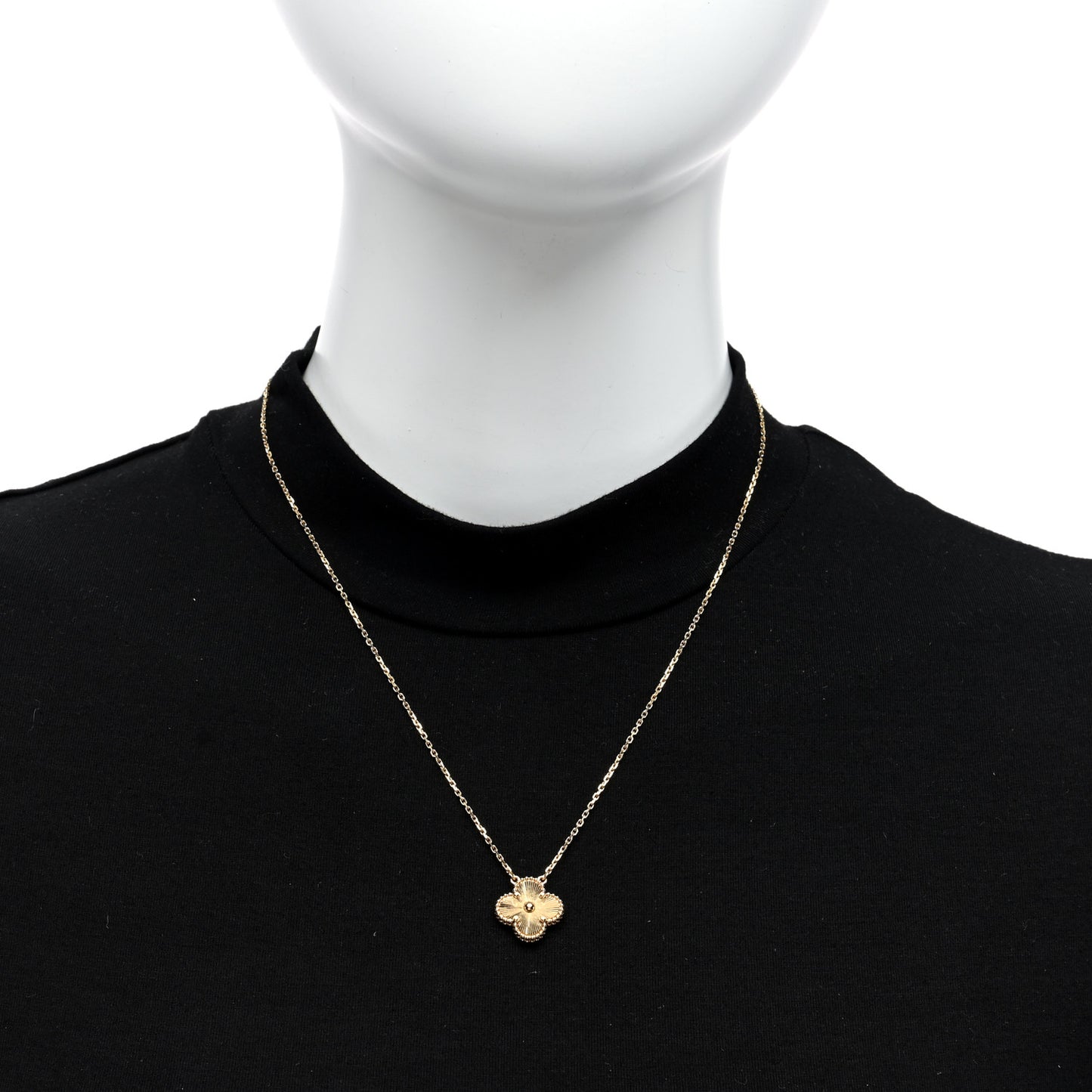 18K Yellow Gold Guilloche Vintage Alhambra Pendant Necklace