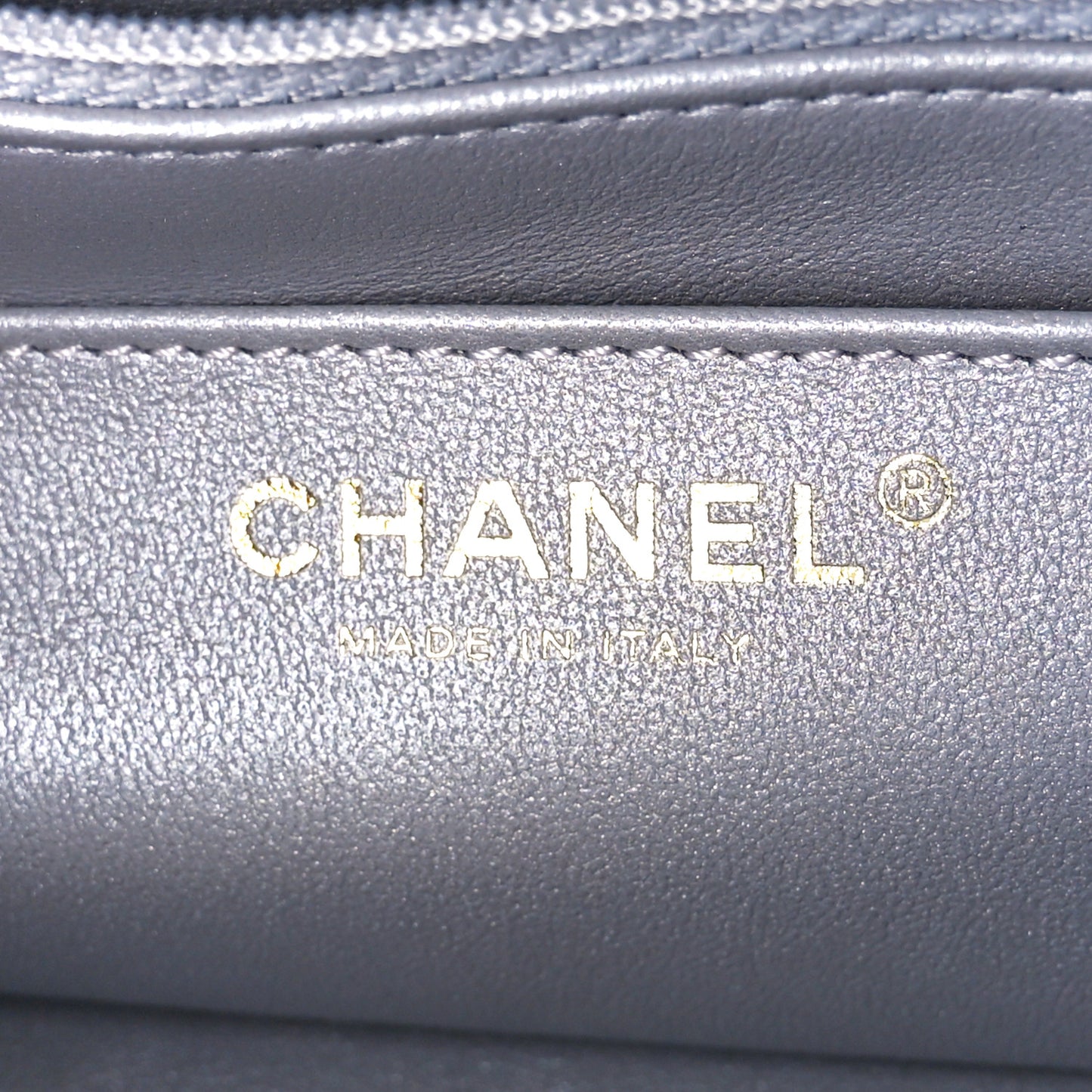 Metallic Lambskin Quilted Mini Strass On Top Flap Silvery