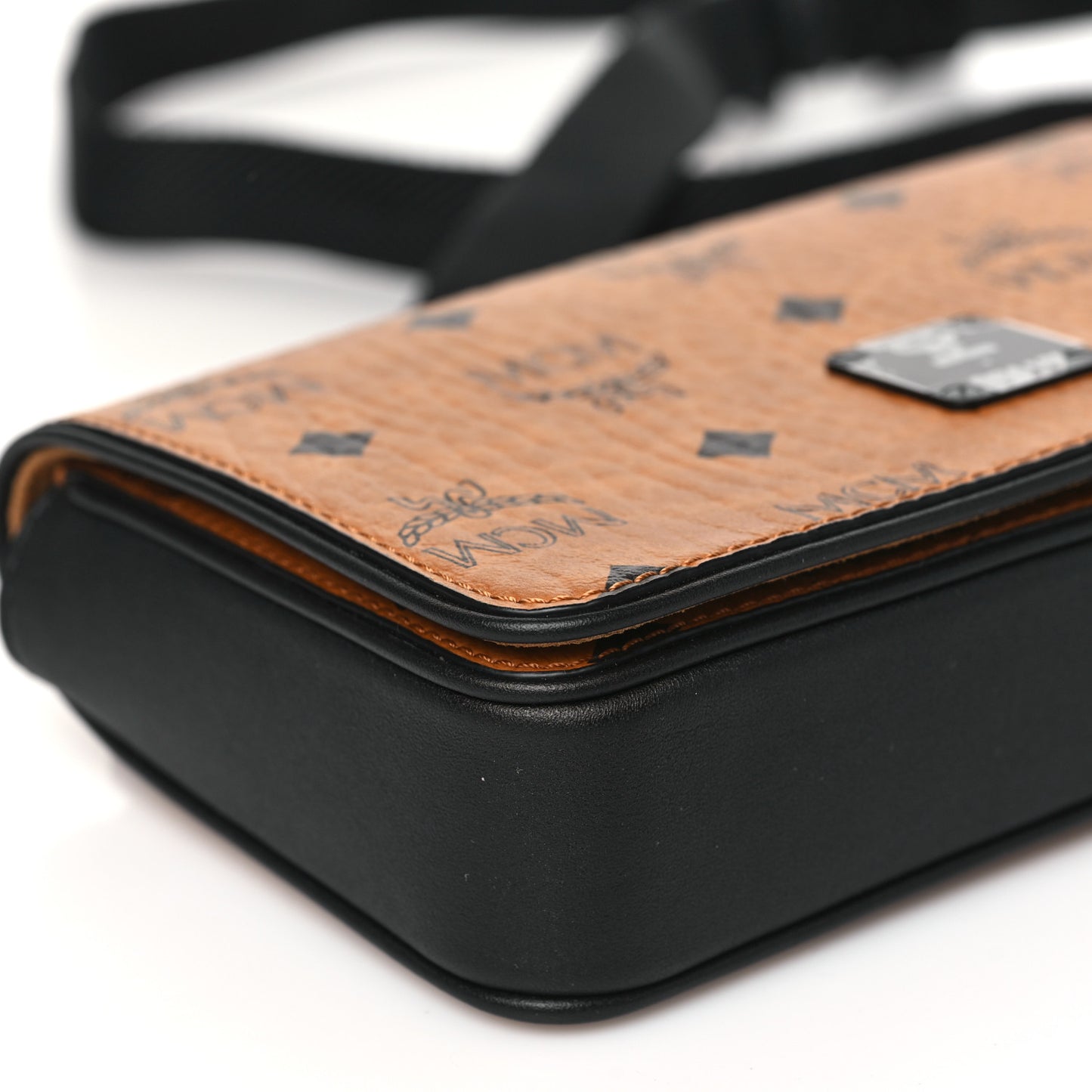 Visetos Monogram Mini Aren Camera Bag Cognac