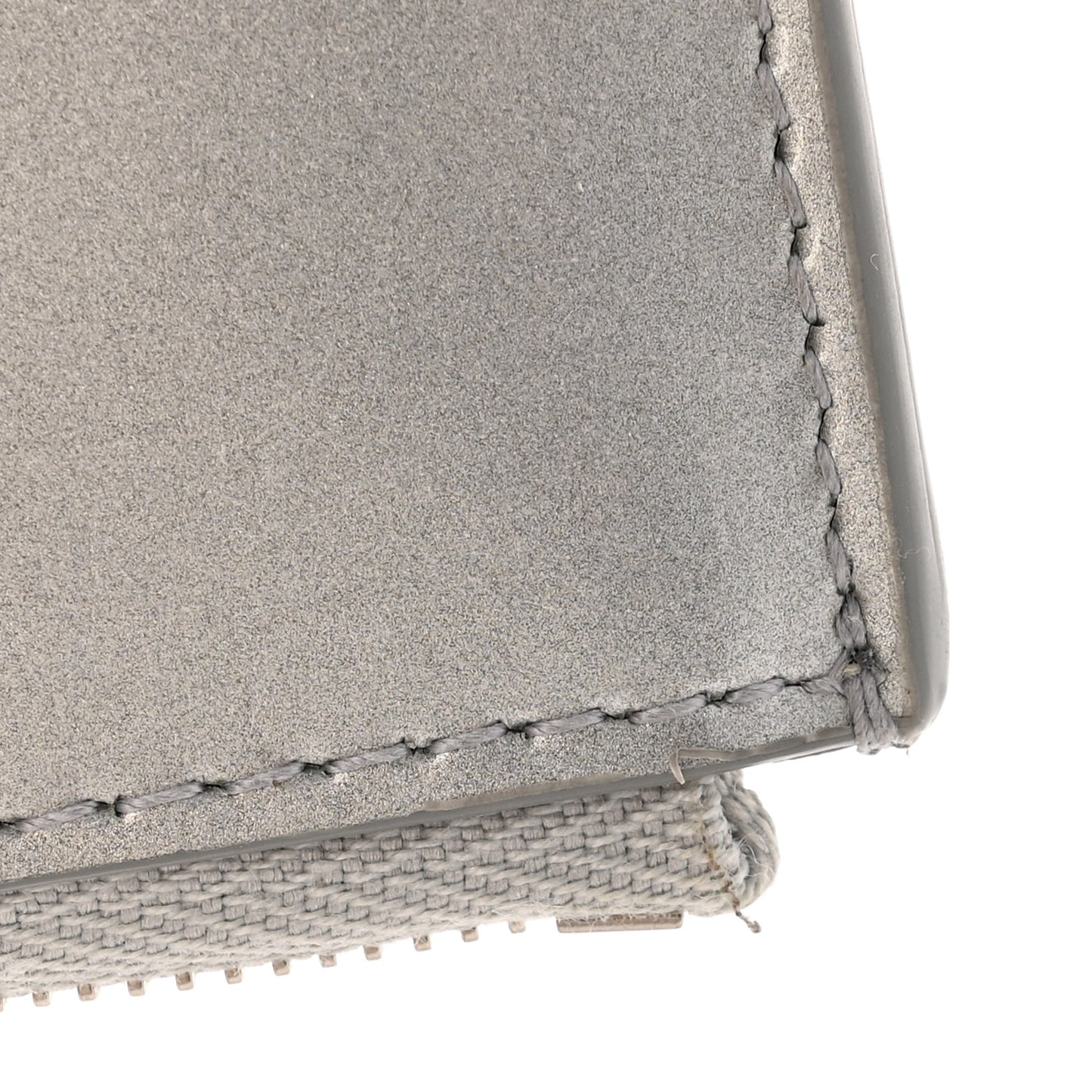 Metallic Patent Calfskin Maxi Intrecciato Small Bi-Fold Zip Wallet Silver