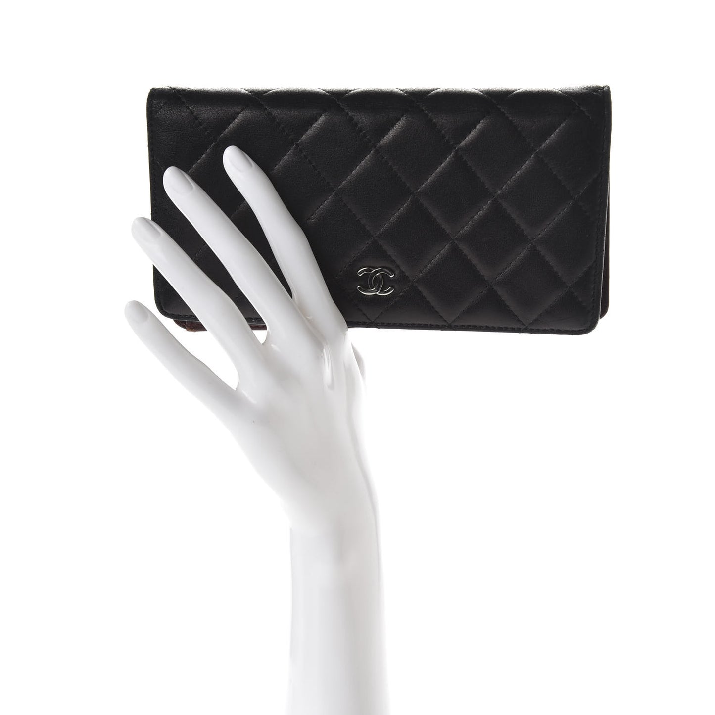 Lambskin Quilted Yen Wallet Black
