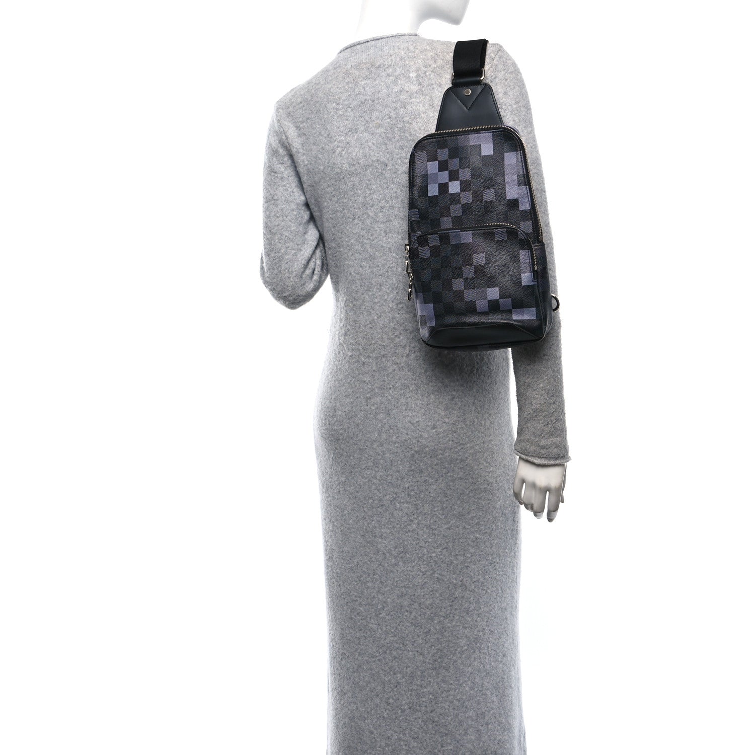 Louis Vuitton Damier Graphite Pixel Avenue Sling Backpack Gris 2 of 10