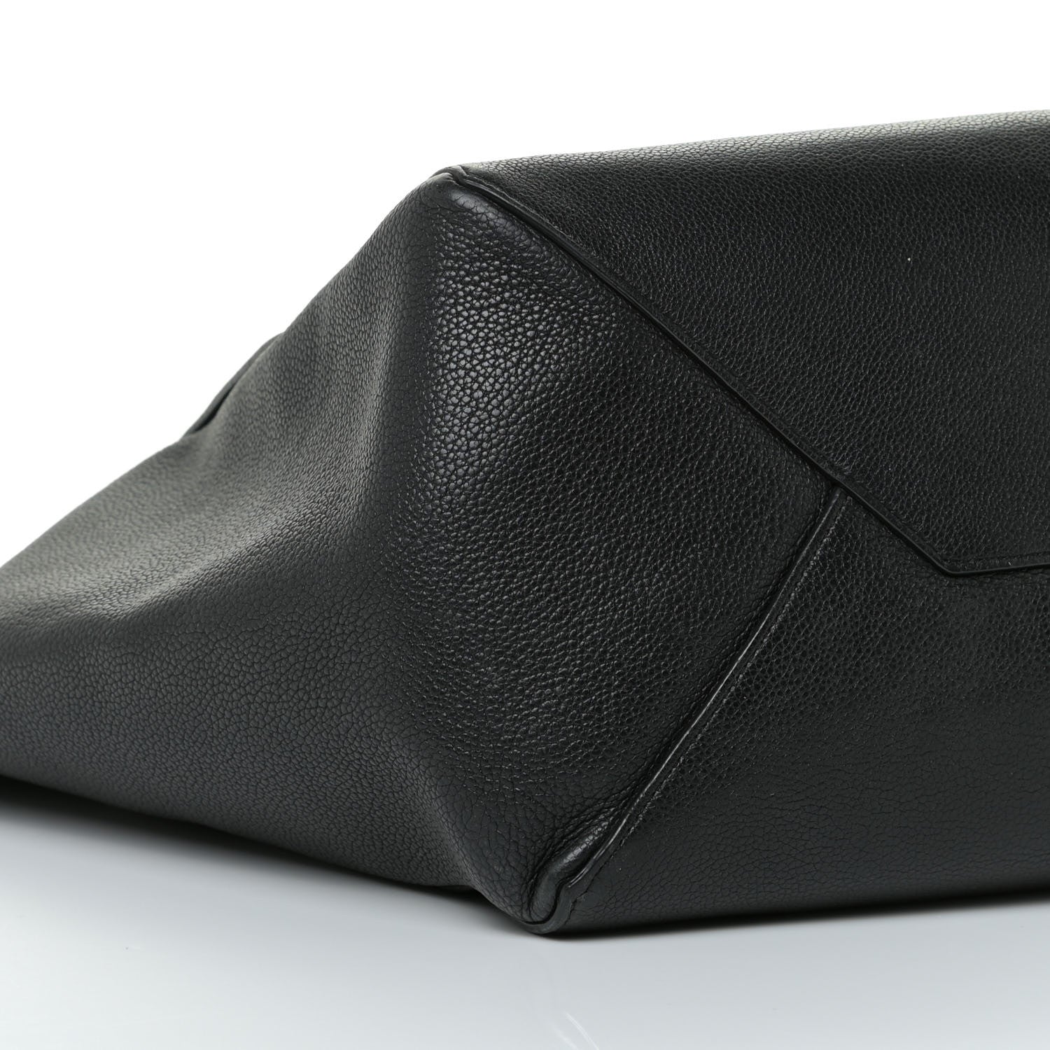 Celine Soft Grained Calfskin Medium Belt Cabas Phantom Black 5 of 12